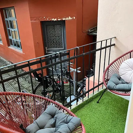 Le Rapp 6, De Standing 3 Chambres, 7 Personnes &1 Bebe, Cosy Et Familial Ultra Equipe Emplacement Ideal Proche Gare Centre Marches De Noel Quartier Tribunal Contades דירה